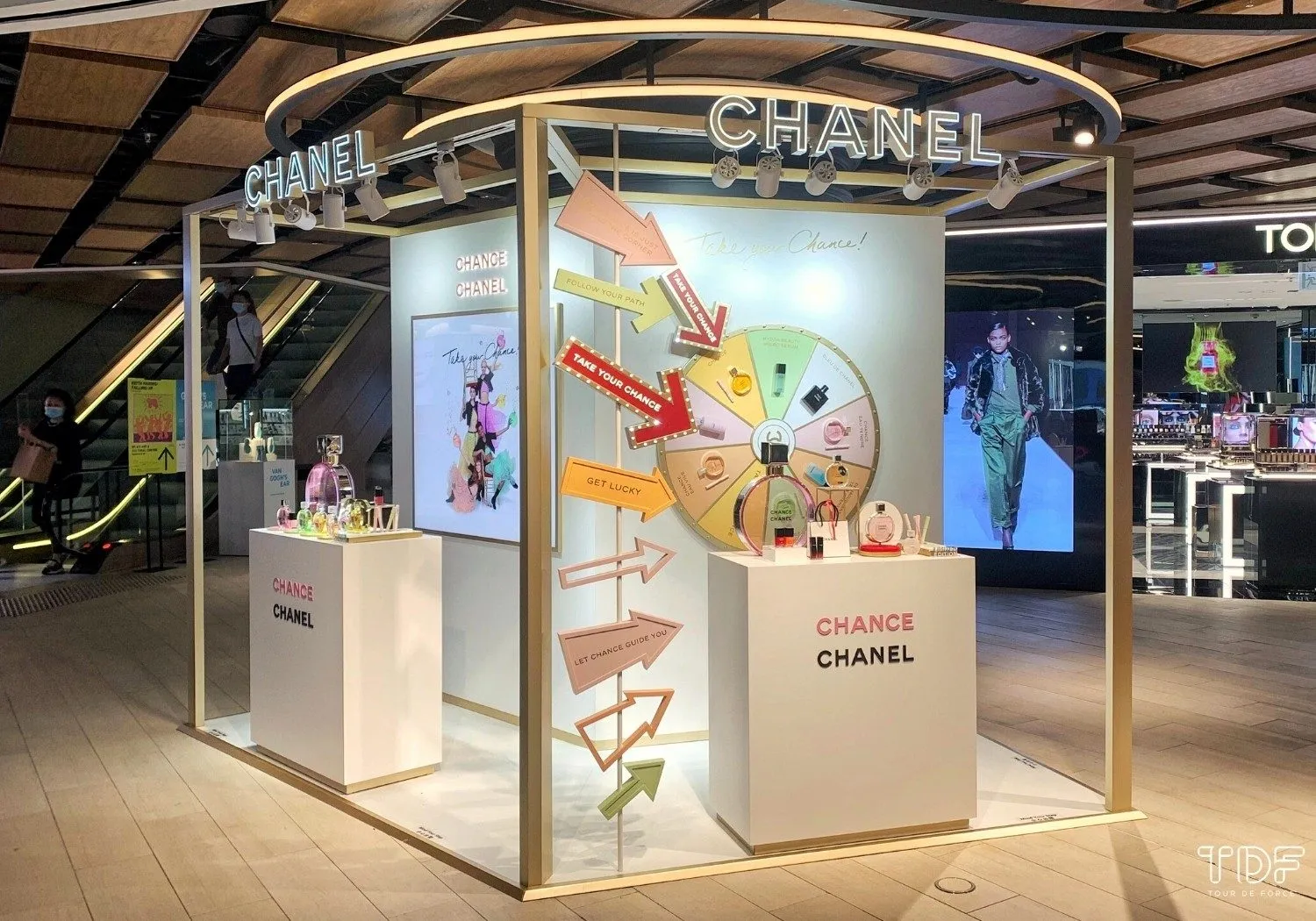 Branded-Pop-up-Stores_TDF_Visual-Merchandising-Manufacturer.jpg